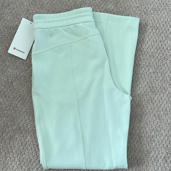 NWT Lululemon Softstreme High-Rise Pant *Full Length 31” Kohlrabi